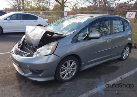 2009 Honda Fit Sport z USA, uszkodzony, nr VIN JHMGE88489S016856